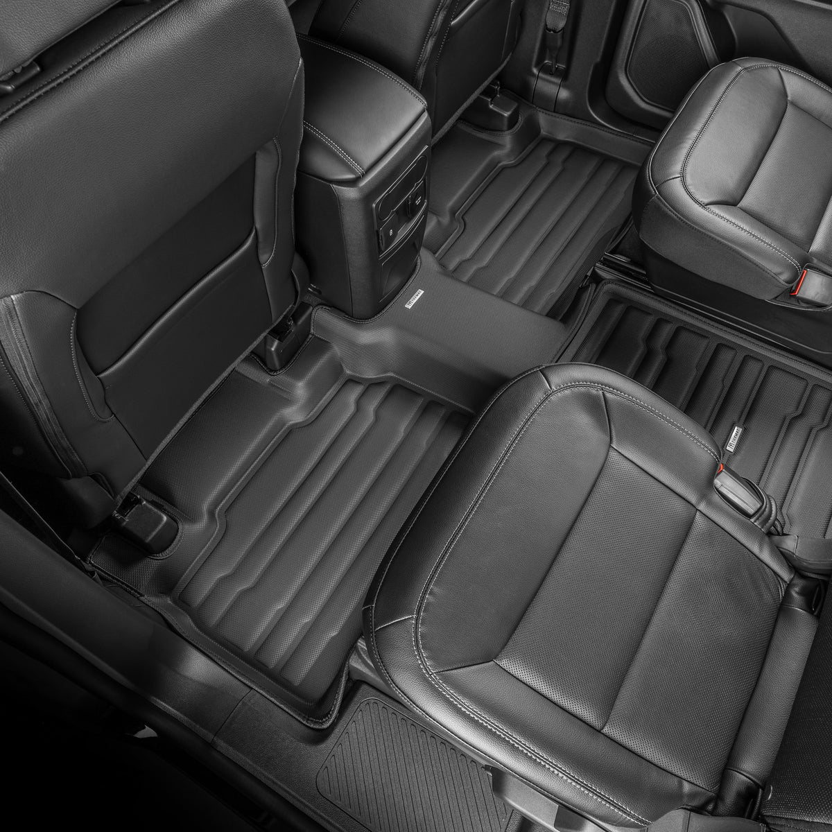 Ford Explorer 6-Seater Without Console